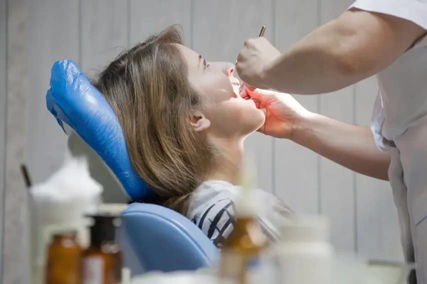 Emergency dental care for tooth pain